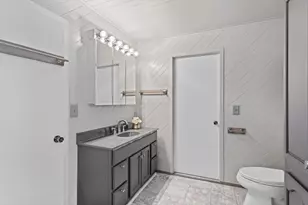 2184 Floral Dr, White Bear Lake, MN 55110 - Photo 9