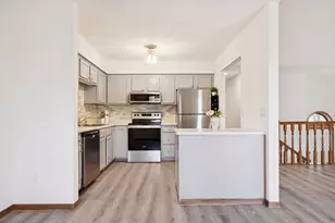 4143 Meadowlark Point, Eagan, MN 55122 - Photo 9