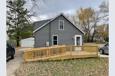 1207 15th Avenue SW, Austin, MN 55912 - Photo 1