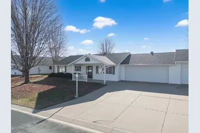 241 6th Street SW, Pine Island, MN 55963 - Photo 1