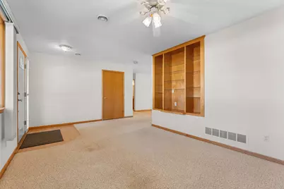 241 6th Street SW, Pine Island, MN 55963 - Photo 9