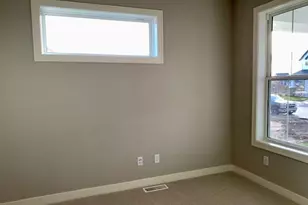 5131 Airlake Dr, Woodbury, MN 55129 - Photo 5