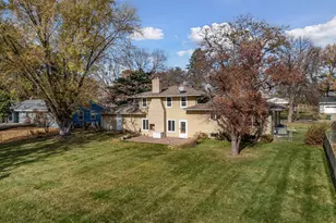 958 Woodlynn Ave, Roseville, MN 55113 - Photo 11