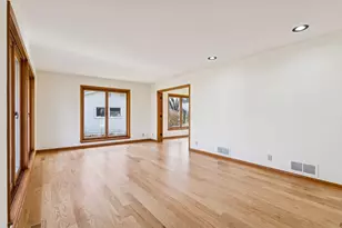 958 Woodlynn Ave, Roseville, MN 55113 - Photo 19