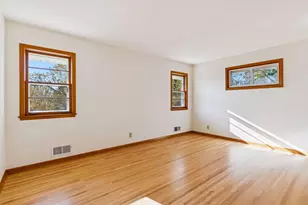 958 Woodlynn Ave, Roseville, MN 55113 - Photo 33