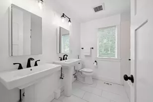 17209 Grays Bay Blvd, Wayzata, MN 55391 - Photo 37