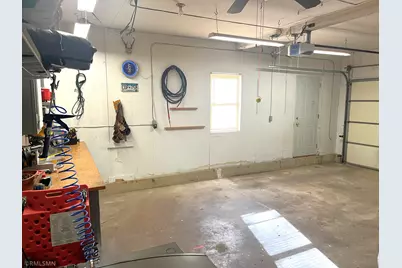 1500 N Prairie Avenue, Fairmont, MN 56031 - Photo 23