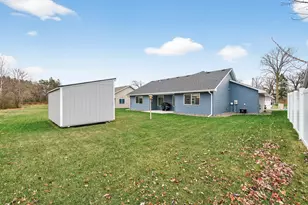 7246 385th St, North Branch, MN 55056 - Photo 27