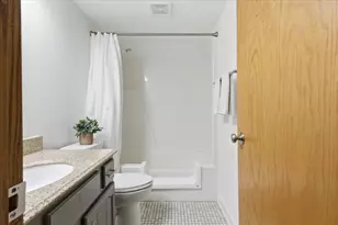 625 19th St NW, Rochester, MN 55901 - Photo 25