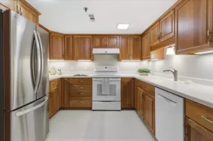 625 19th St NW, Rochester, MN 55901 - Photo 3