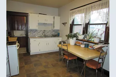 302 Victoria Street, Fairmont, MN 56031 - Photo 11