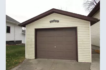 302 Victoria Street, Fairmont, MN 56031 - Photo 19