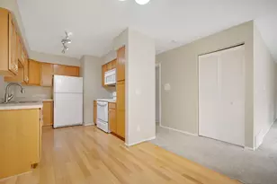 361 Elan Ct, Woodbury, MN 55125 - Photo 13