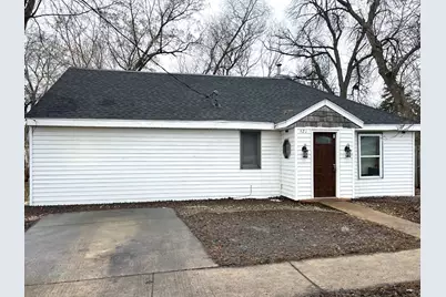 521 Webster Avenue, North Mankato, MN 56003 - Photo 1