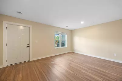 2166 Cottage Avenue E #3, Saint Paul, MN 55119 - Photo 7