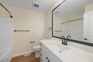 2166 Cottage Ave E, Saint Paul, MN 55119 - Photo 25