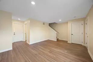 2166 Cottage Ave E, Saint Paul, MN 55119 - Photo 5