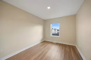 2166 Cottage Ave E, Saint Paul, MN 55119 - Photo 21