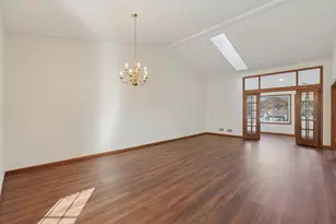 7516 Ojibway Park Rd, Woodbury, MN 55125 - Photo 5