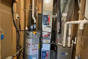 890 Tall Grass Ct, Wanamingo, MN 55983 - Photo 11