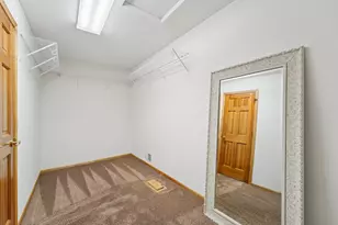 7483 Moccasin Trail, Chanhassen, MN 55317 - Photo 23