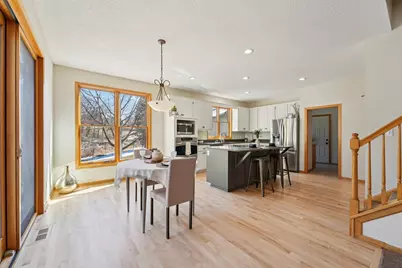 7483 Moccasin Trail, Chanhassen, MN 55317 - Photo 3