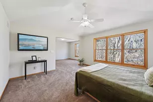 7483 Moccasin Trail, Chanhassen, MN 55317 - Photo 19