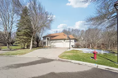 7483 Moccasin Trail, Chanhassen, MN 55317 - Photo 41