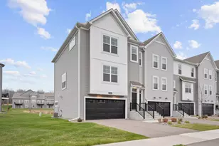 13434 Territorial Cir N, Maple Grove, MN 55369 - Photo 3