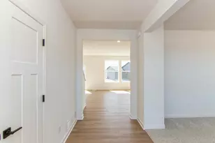 914 Milborne Ln NW, Rochester, MN 55901 - Photo 3