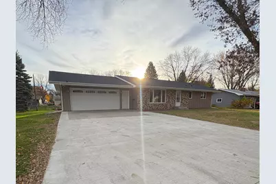 1624 N 5th Street, Montevideo, MN 56265 - Photo 3