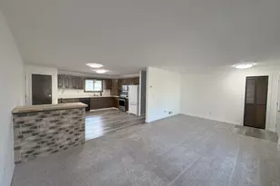 1624 N 5th St, Montevideo, MN 56265 - Photo 11