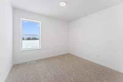 10840 Hemingway Avenue S, Cottage Grove, MN 55016 - Photo 13