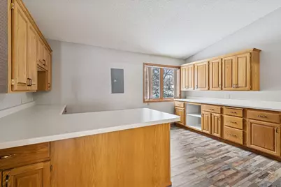 805 Southcross Drive E, Burnsville, MN 55306 - Photo 17