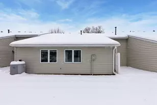 805 Southcross Dr E, Burnsville, MN 55306 - Photo 23