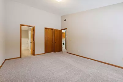 805 Southcross Drive E, Burnsville, MN 55306 - Photo 11