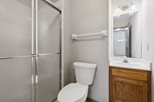 805 Southcross Dr E, Burnsville, MN 55306 - Photo 15