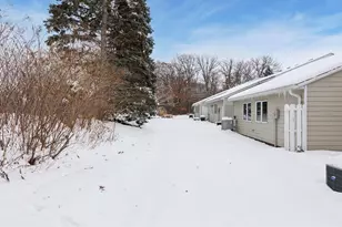 805 Southcross Dr E, Burnsville, MN 55306 - Photo 21