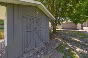 8600 Northwood Pkwy, New Hope, MN 55427 - Photo 63