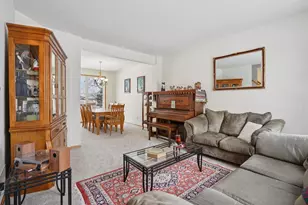 3913 Oxford Dr, Woodbury, MN 55125 - Photo 13