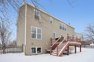 3913 Oxford Dr, Woodbury, MN 55125 - Photo 7