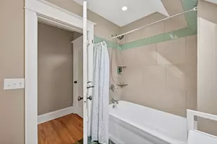 2046 James Ave N, Minneapolis, MN 55411 - Photo 19