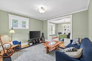 2046 James Ave N, Minneapolis, MN 55411 - Photo 7