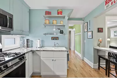 2046 James Avenue N, Minneapolis, MN 55411 - Photo 3