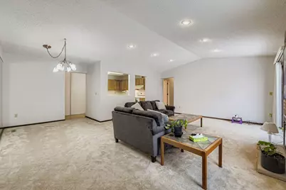 1935 Harbor Lane N, Plymouth, MN 55447 - Photo 9