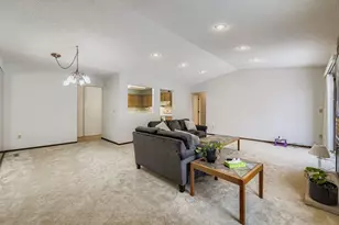 1935 Harbor Ln N, Plymouth, MN 55447 - Photo 9