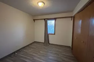 311 Kendall Ave S, Thief River Falls, MN 56701 - Photo 17