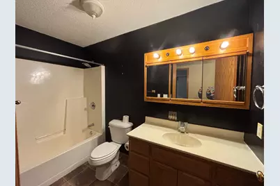 311 Kendall Avenue S, Thief River Falls, MN 56701 - Photo 19