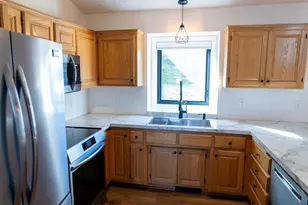 1048 Prairie Ridge Ln, Lester Prairie, MN 55354 - Photo 11