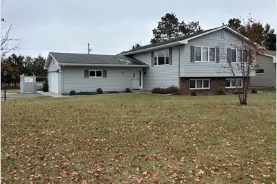 3408 Cedar Lane NW, Bemidji, MN 56601 - Photo 3